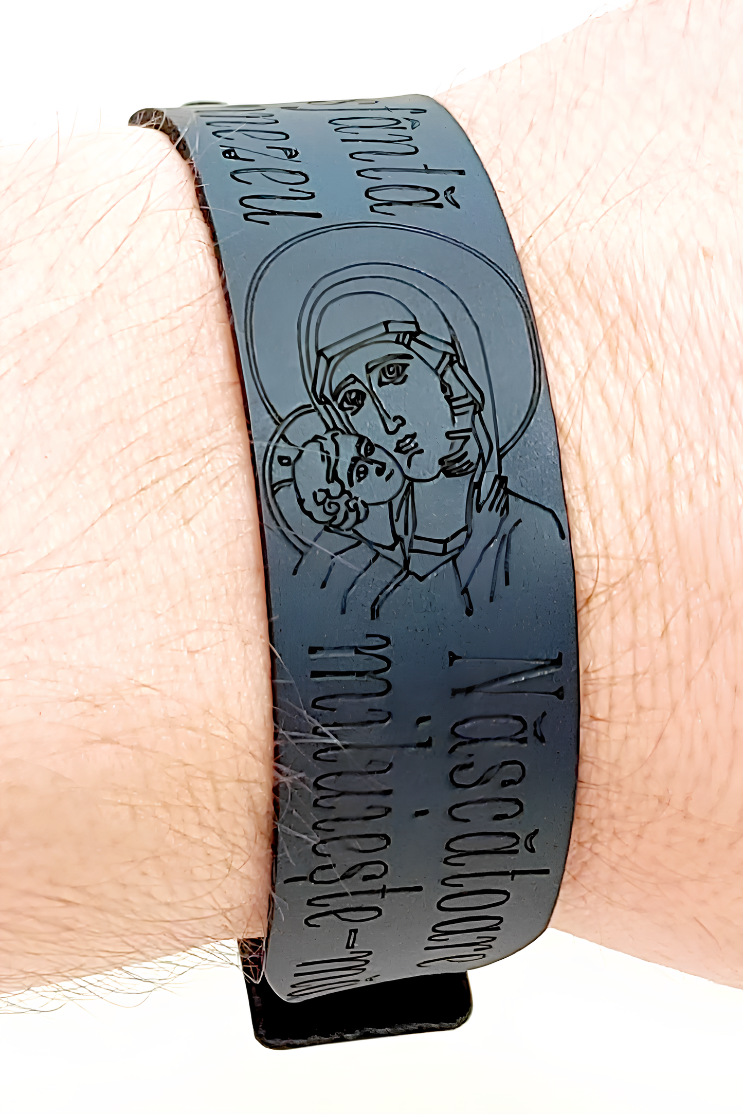 Brăţara lată cu Maica Domnului din piele neagră