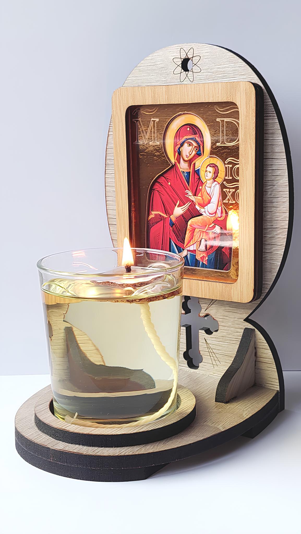 Candela cu Maica Domnului Grabnic Ascultătoarea